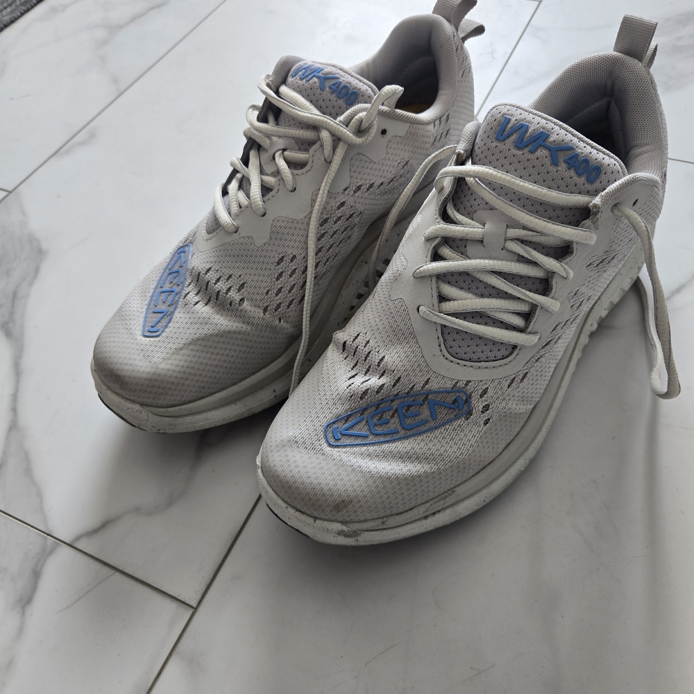 Keen WK400 walking shoes